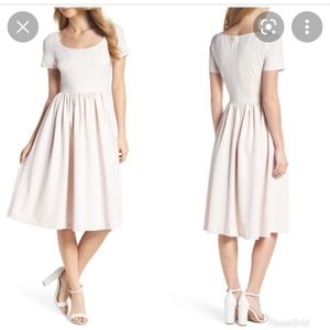 Gal Meets Glam annie size 2